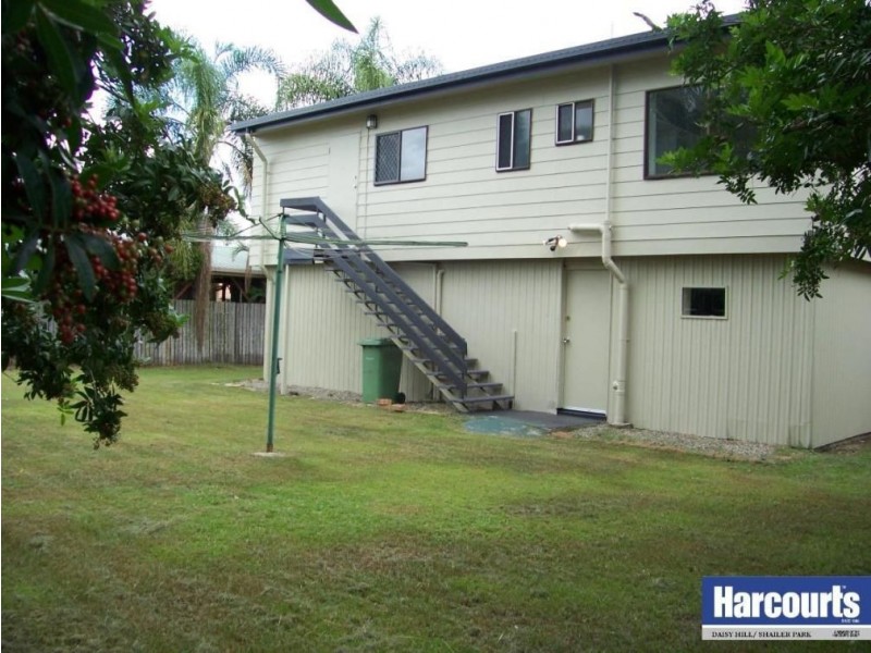 18 Wandilla Cresent, Loganholme QLD 4129