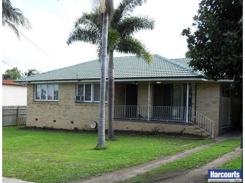 28-30 Brisbane Street, Kingston QLD 4114