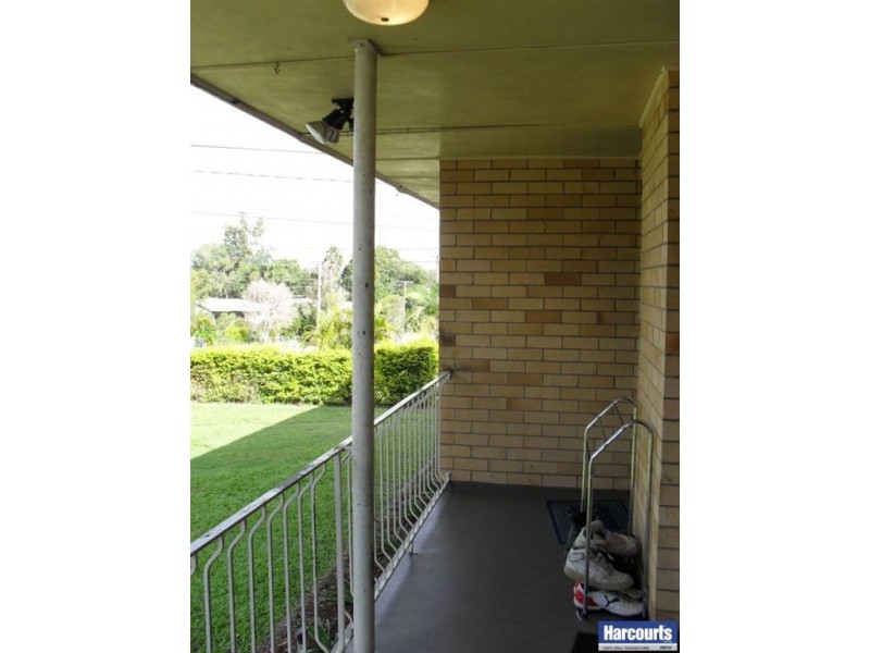 28-30 Brisbane Street, Kingston QLD 4114