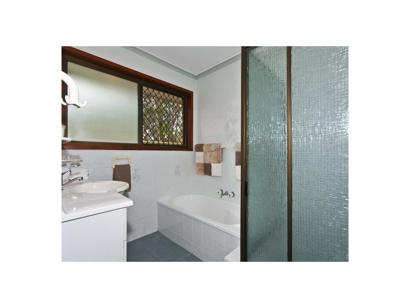 150 Plantain Road, Shailer Park QLD 4128