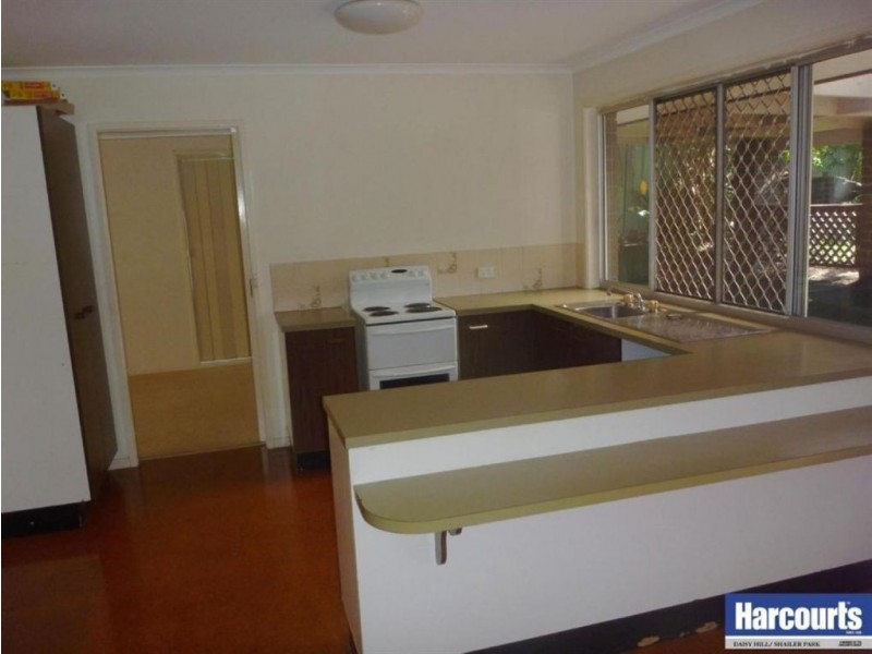 54 Brentwood Drive, Daisy Hill QLD 4127