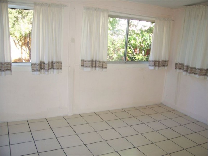 49 Daisy Hill Rd, Daisy Hill QLD 4127