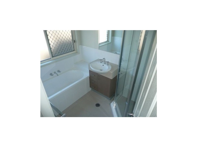 40 Constellation Dr, Loganholme QLD 4129