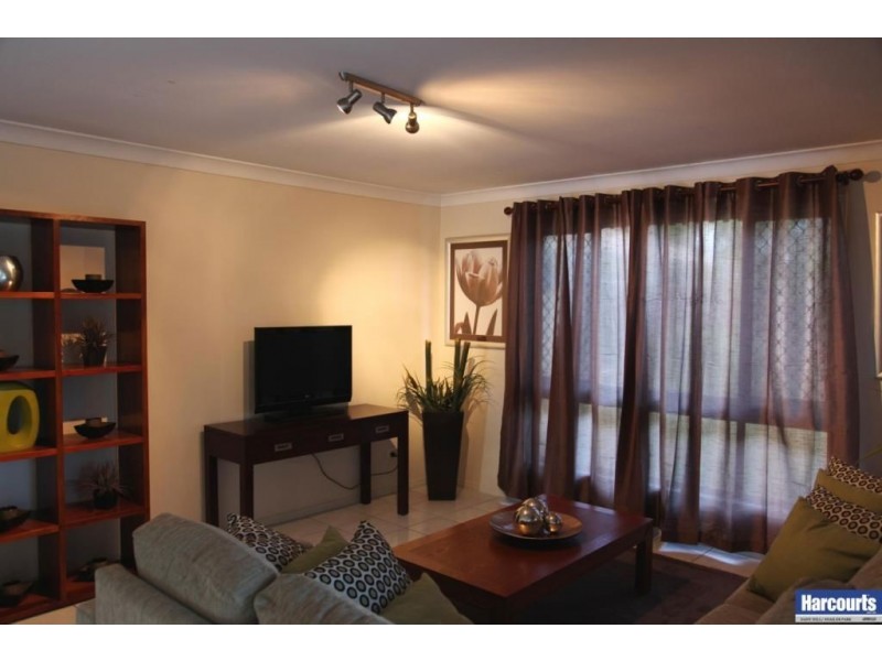 61 Ellendale Crescent, Daisy Hill QLD 4127