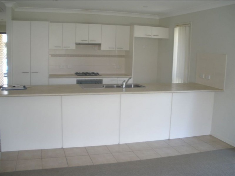 2/23 Darryl Street, Loganlea QLD 4131