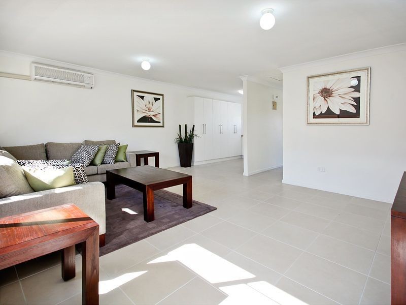 27/7 Chamberlain Avenue, Rochedale South QLD 4123