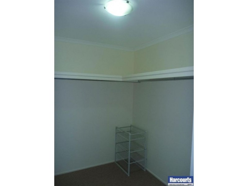 12 Chatswood Road, Springwood QLD 4127