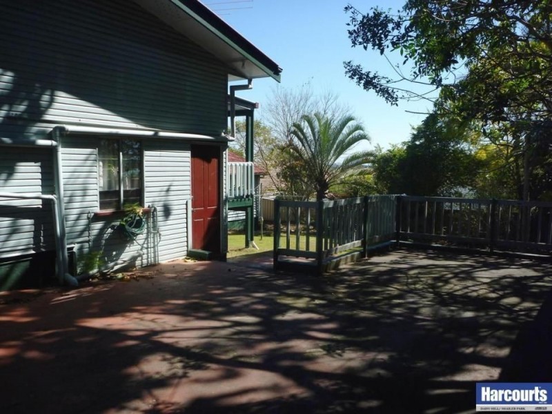 46 Dennis Road, Springwood QLD 4127