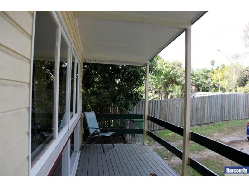 48 Dennis Road, Springwood QLD 4127