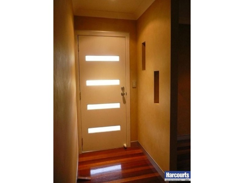 12 Coolcrest St, Daisy Hill QLD 4127