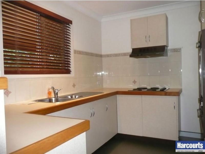 12 Coolcrest St, Daisy Hill QLD 4127