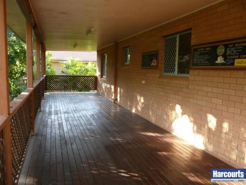 12 Coolcrest St, Daisy Hill QLD 4127