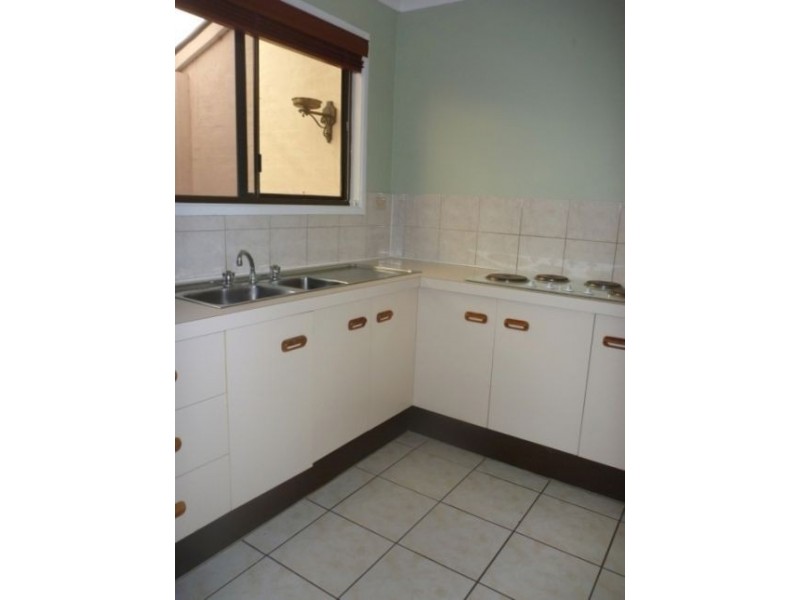 12/2 College Street, Loganlea QLD 4131