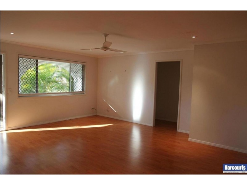 7 Farrington Court, Daisy Hill QLD 4127
