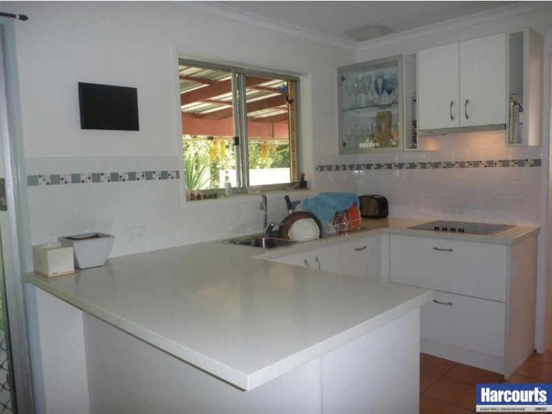 15 Davina Street, Shailer Park QLD 4128