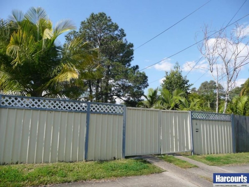 6 Moore street, Loganlea QLD 4131