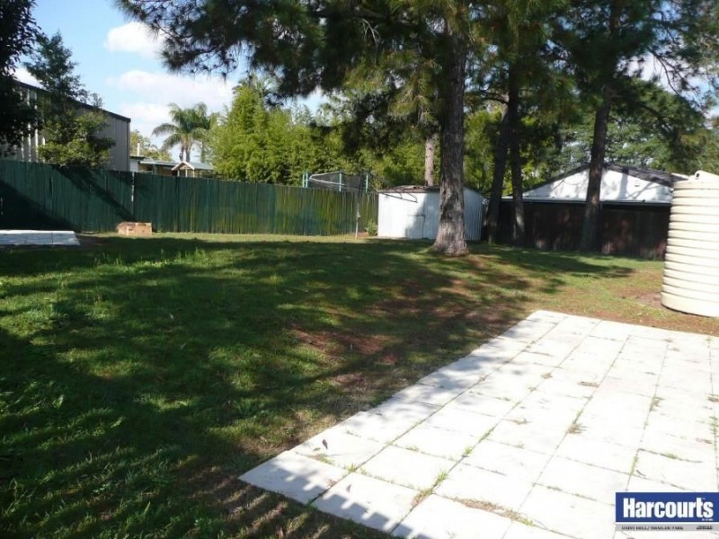 6 Moore street, Loganlea QLD 4131