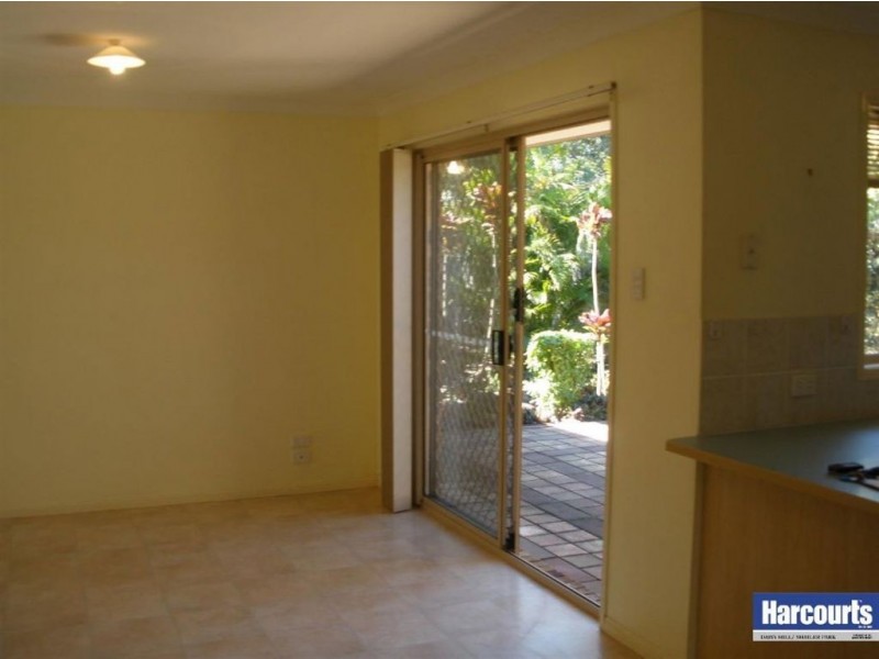 16 Lithfield Place, Loganholme QLD 4129