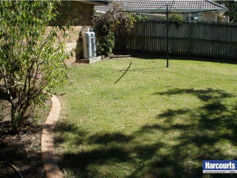 16 Lithfield Place, Loganholme QLD 4129