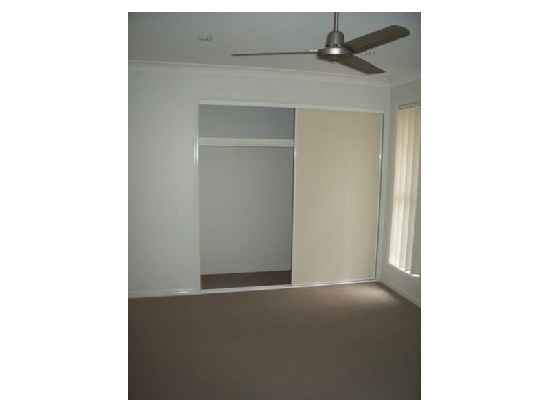 14a karawatha street, Springwood QLD 4127