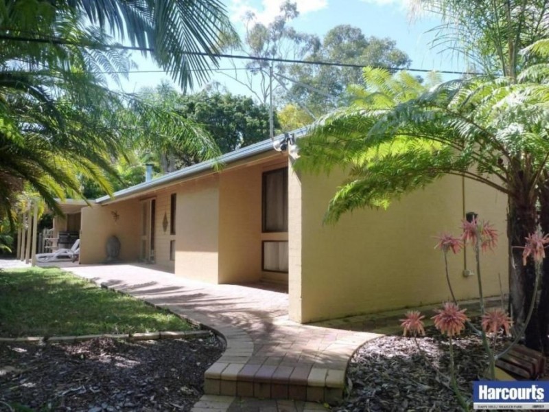 25 Kinloch Road, Daisy Hill QLD 4127