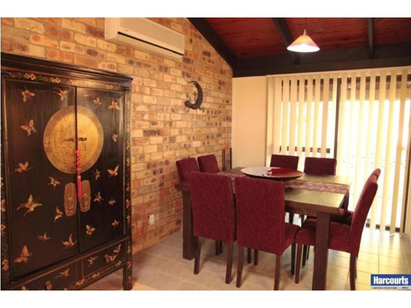 25 Kinloch Road, Daisy Hill QLD 4127