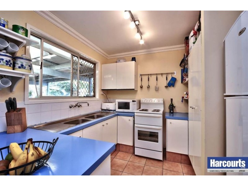 11 Little John Street, Daisy Hill QLD 4127