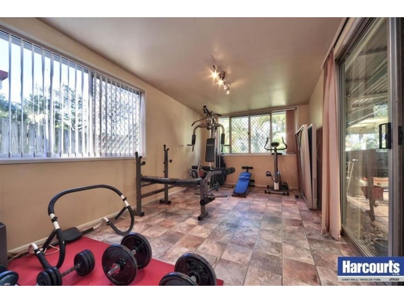 11 Little John Street, Daisy Hill QLD 4127