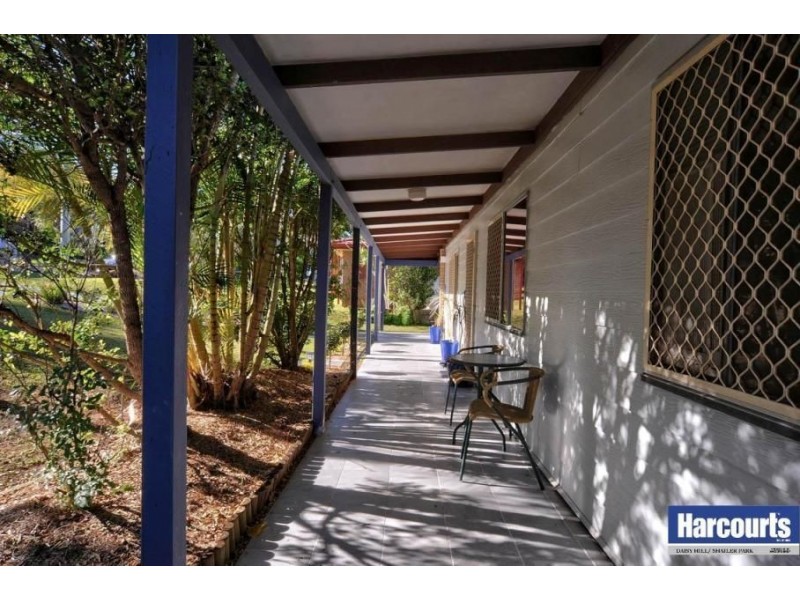 11 Little John Street, Daisy Hill QLD 4127