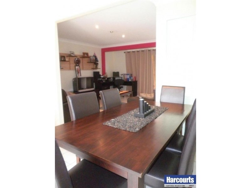 9/1 Farr-Jones, Daisy Hill QLD 4127