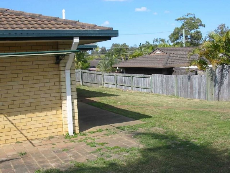 1 Springfield Crescent, Daisy Hill QLD 4127