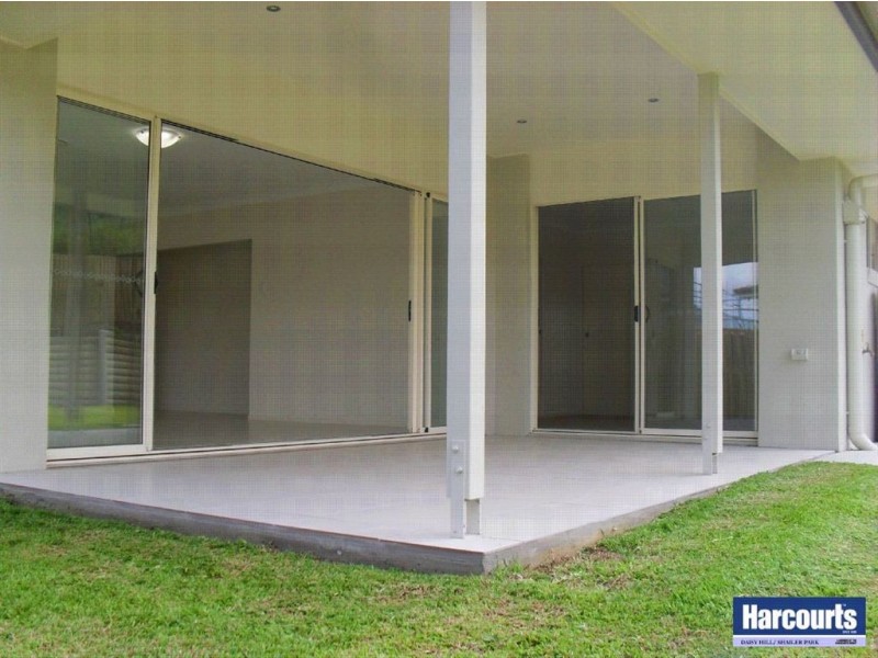 4 John Markwell Parade, Daisy Hill QLD 4127