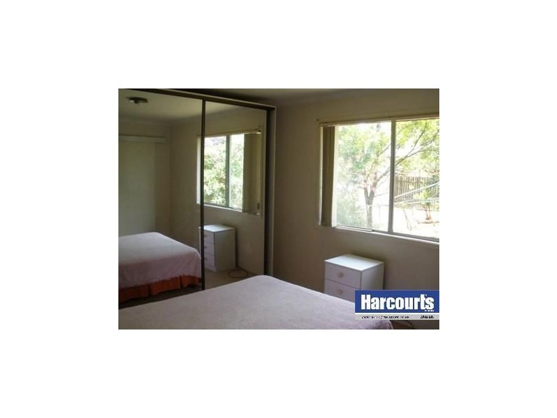 20 Rowan Street, Slacks Creek QLD 4127