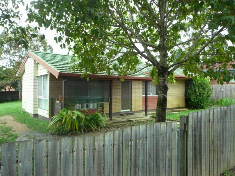 30 Anchusa Street, Kingston QLD 4114