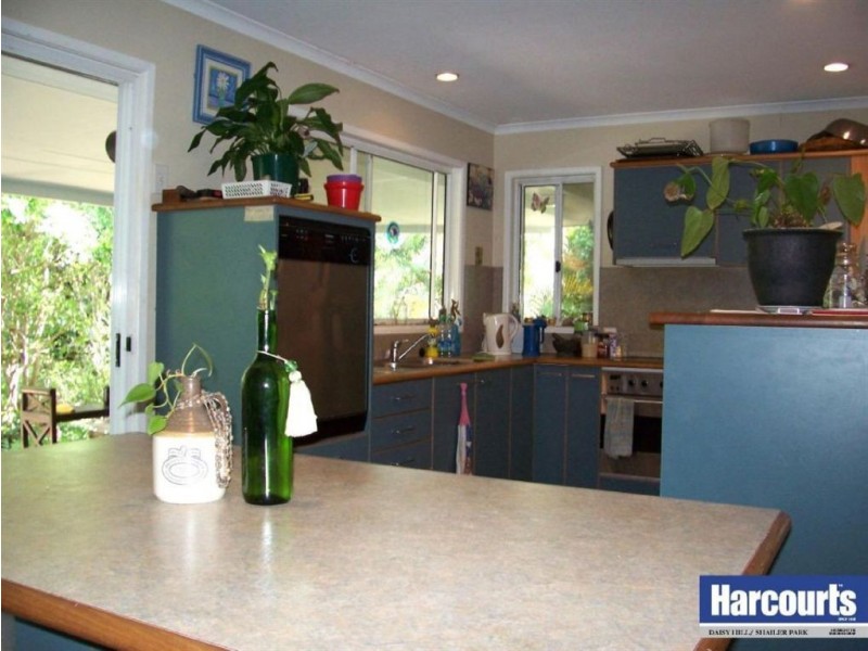 21 Parkway Road, Daisy Hill QLD 4127