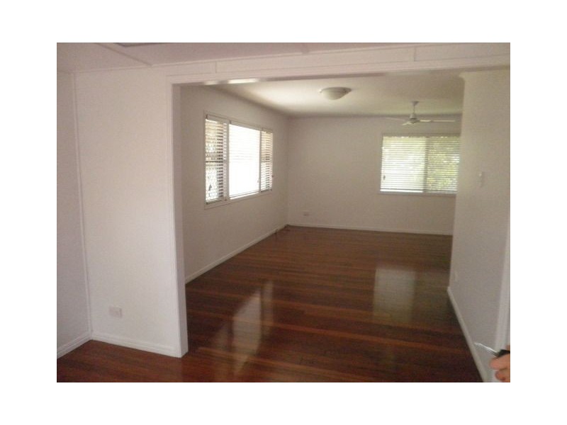 12 Lindley Street, Woodridge QLD 4114