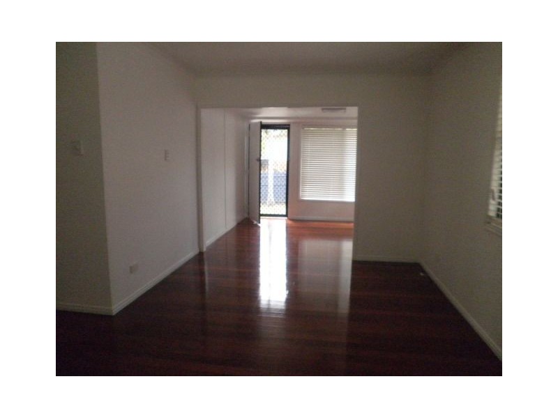 12 Lindley Street, Woodridge QLD 4114