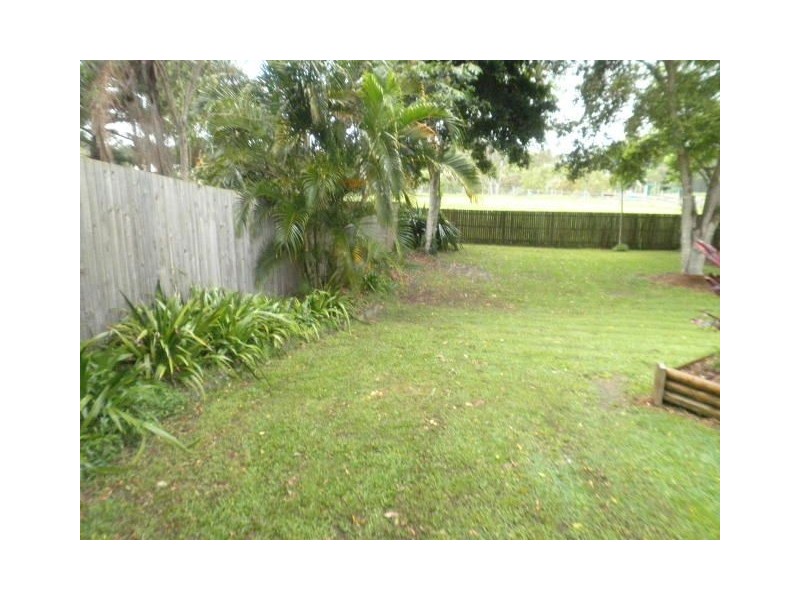 5 Clivia Crescent, Daisy Hill QLD 4127