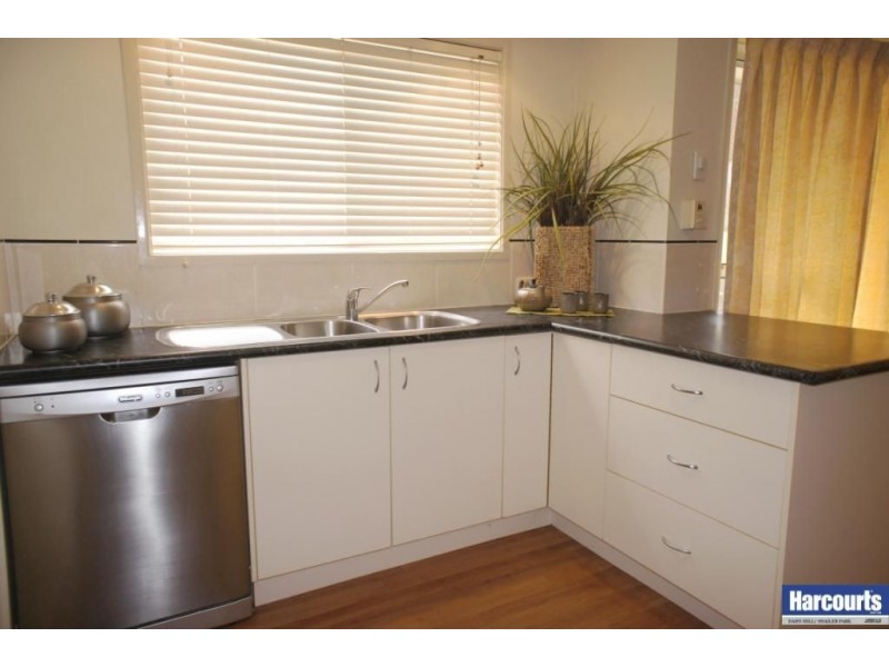 12 Parker Street, Shailer Park QLD 4128