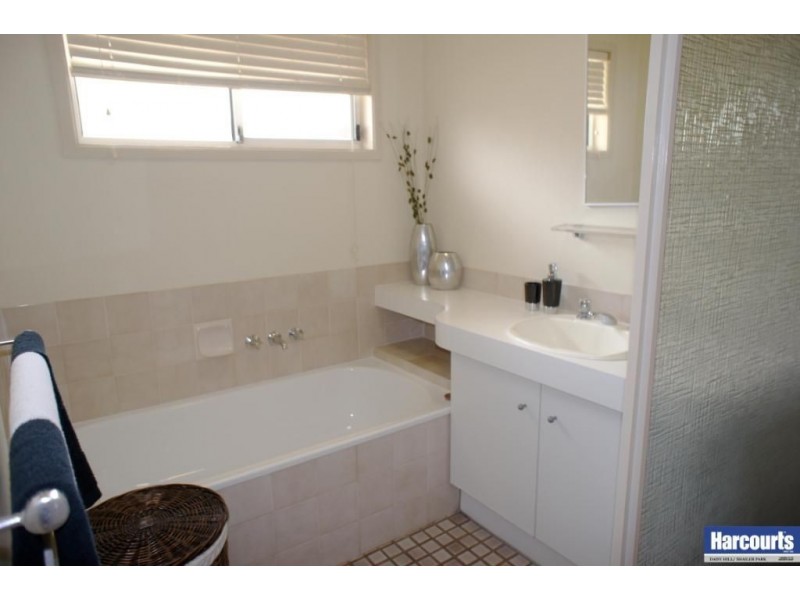 12 Parker Street, Shailer Park QLD 4128