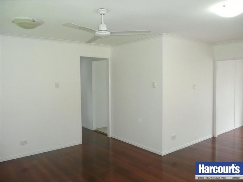 12 Lindley Street, Woodridge QLD 4114