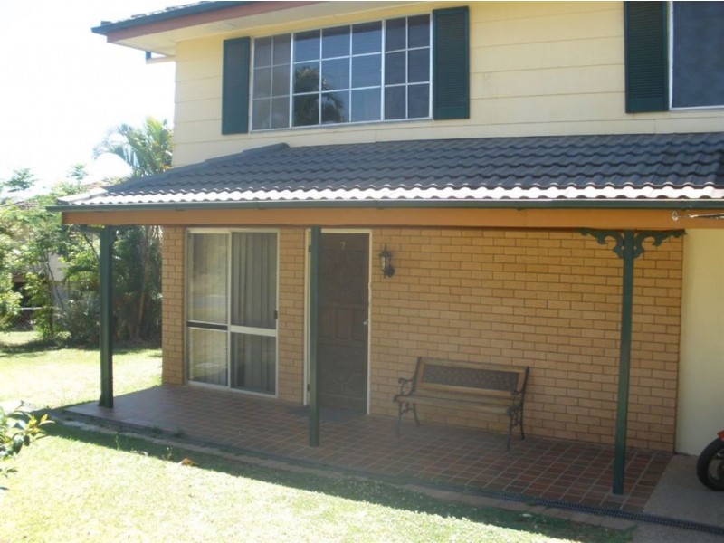 7 Boronia Avenue, Daisy Hill QLD 4127