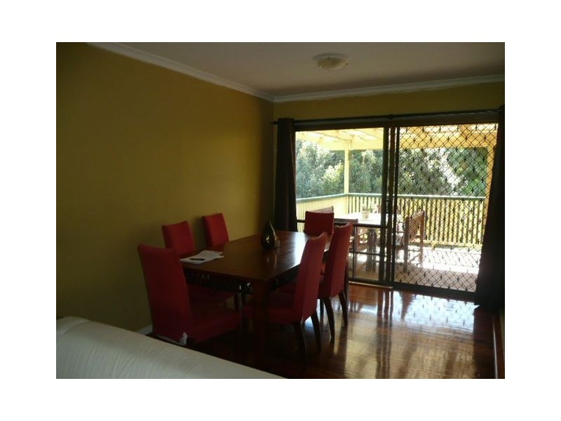 7 Boronia Avenue, Daisy Hill QLD 4127