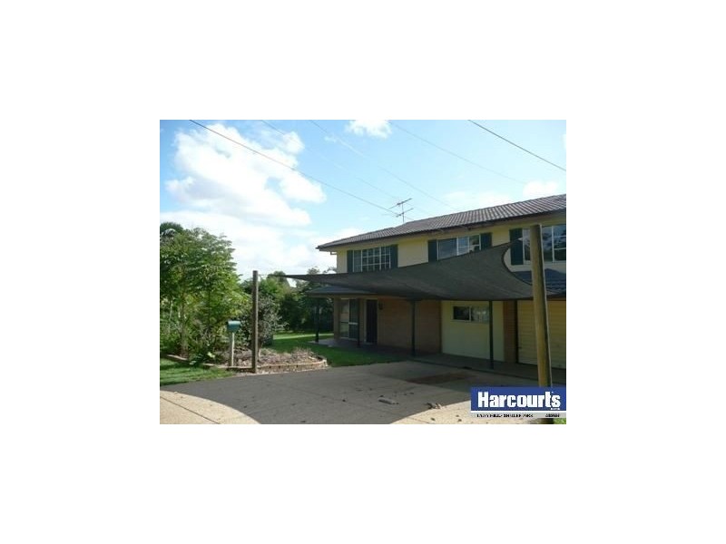 7 Boronia Avenue, Daisy Hill QLD 4127