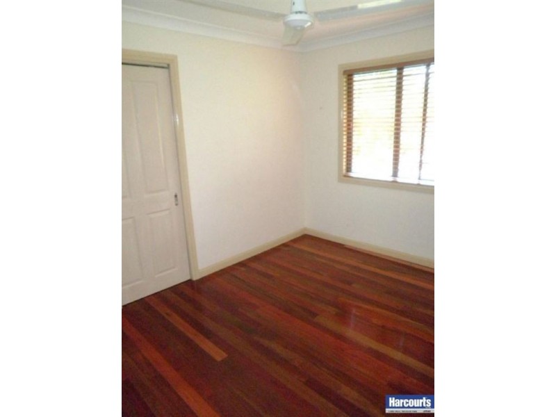 15 Celandine Street, Shailer Park QLD 4128