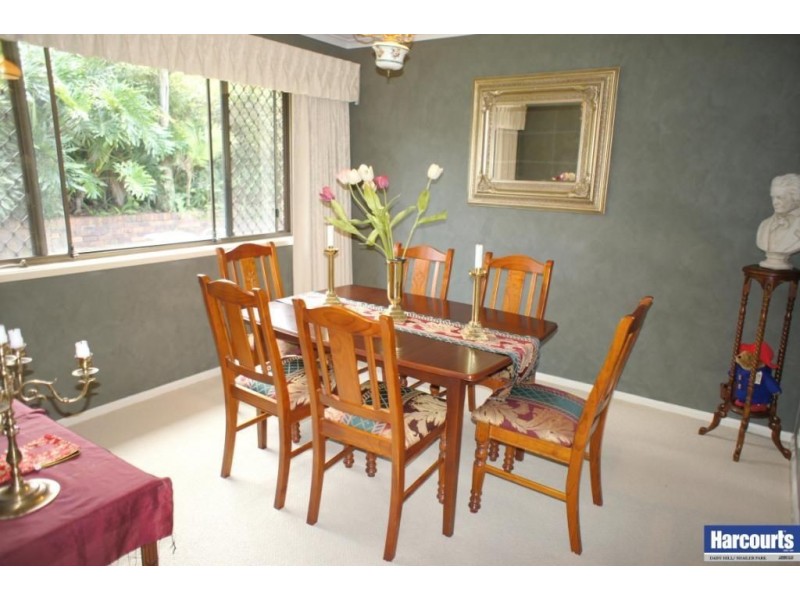 15 Parkway Road, Daisy Hill QLD 4127