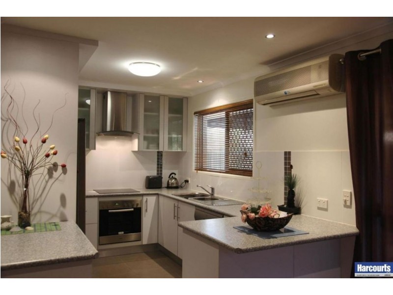 6 Farrington Court, Daisy Hill QLD 4127