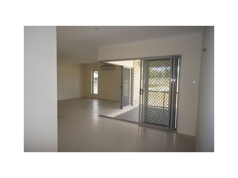 33 Frankland, Waterford QLD 4133