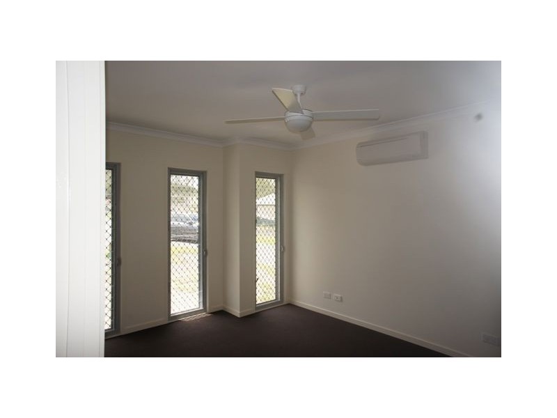 33 Frankland, Waterford QLD 4133