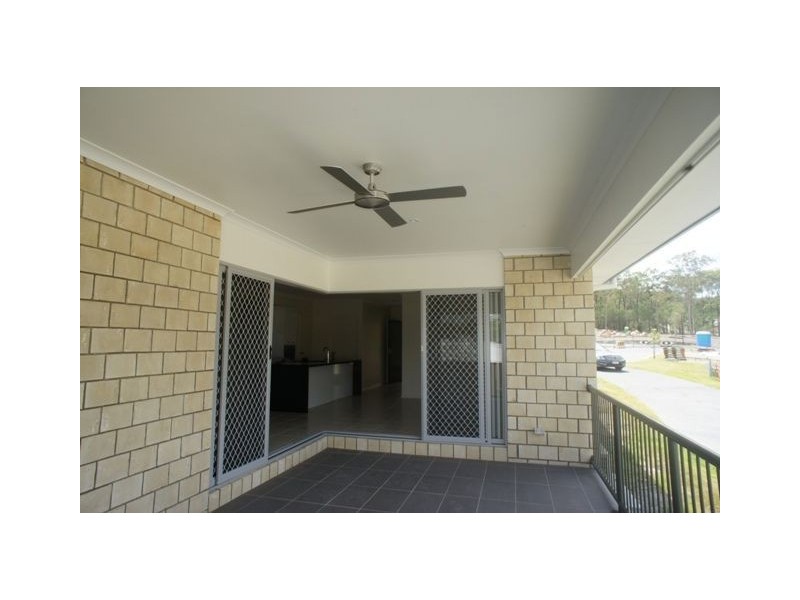 33 Frankland, Waterford QLD 4133